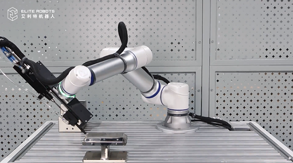 leyu.乐鱼(中国)CSR回转体机械手,工业生产更灵活的选择